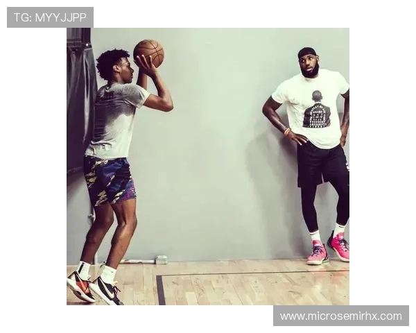 [NBA]詹姆斯和布朗尼同时登场 NBA历史首次父子同台.